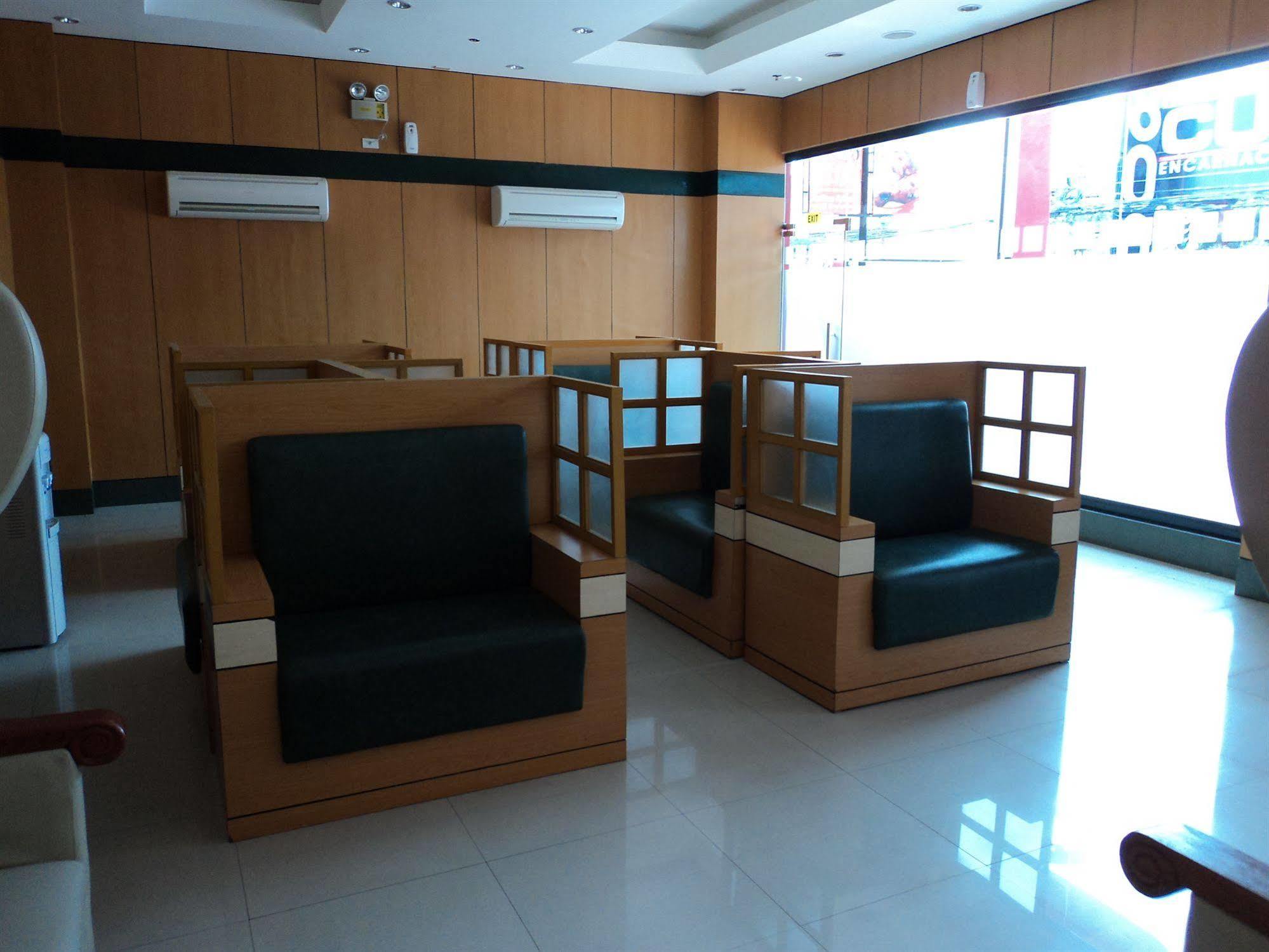 Hotel Sogo Cabanatuan Bagian luar foto